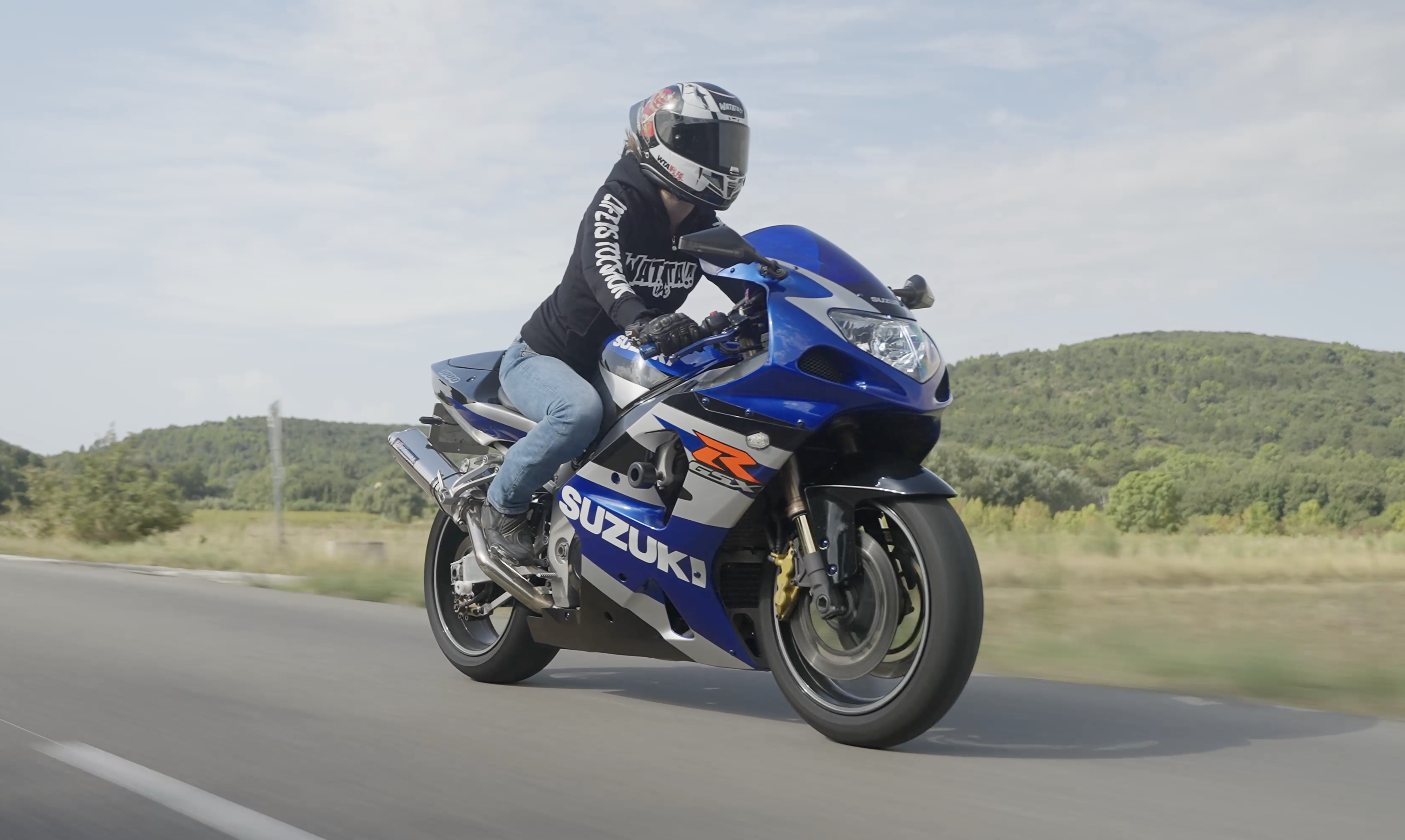 VIDEO WATATA GSX-R